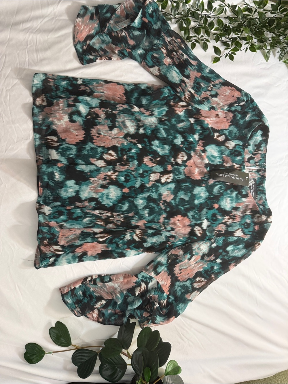 Black Label Floral-Print Blouse in Teal and Pink